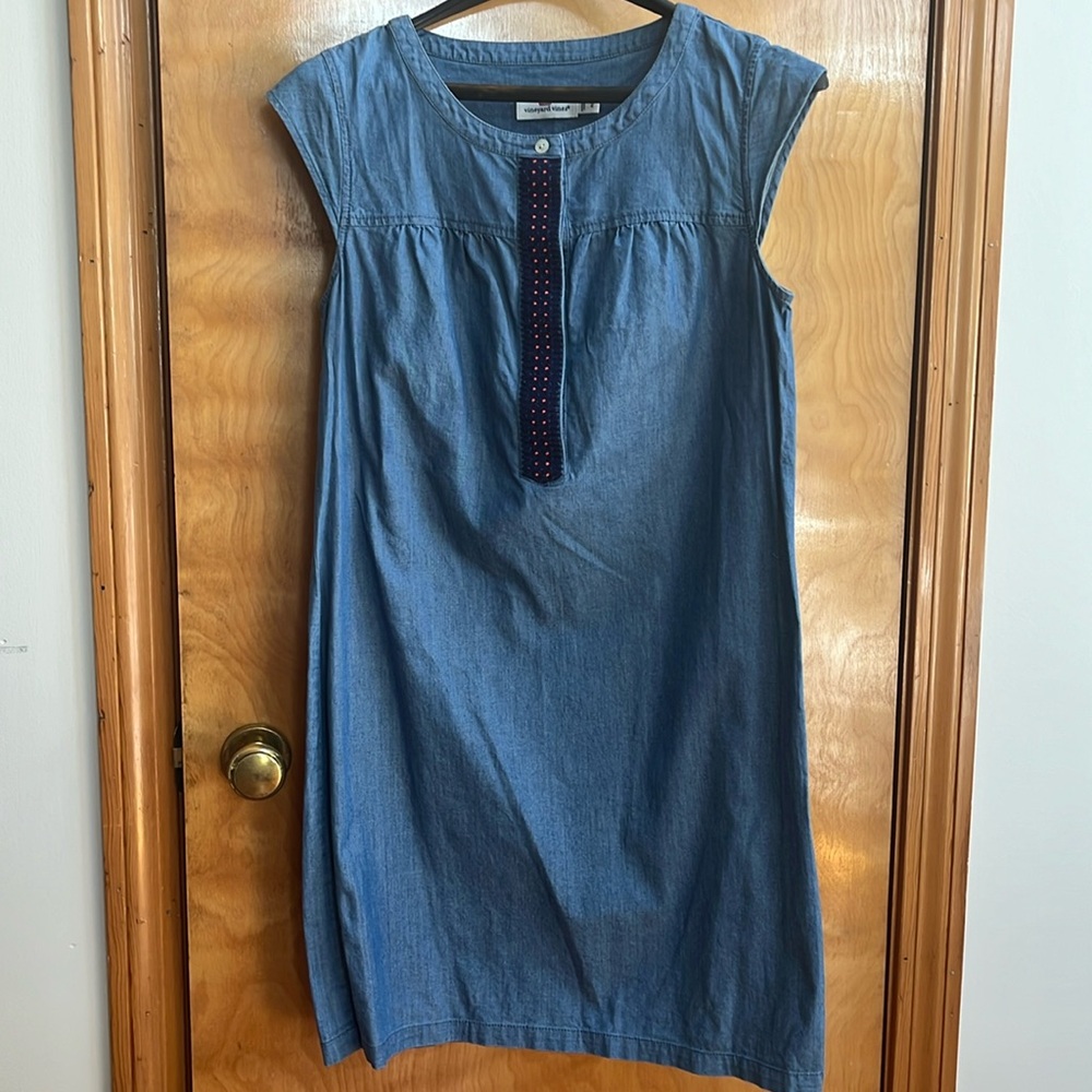 Vineyard Vines Dress, great condition, size 2! Great for summer days! No stains